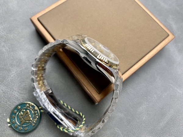 激安ロレックス内部構造